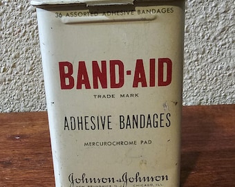 Vintage 1950s Johnson and Johnson Band Aid Tin