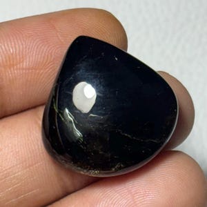 Pedra preciosa de turmalina de qualidade AAA, turmalina natural, turmalina negra, pedra preciosa negra, fabricação para joias, pedra de cristal Worry, pedra preciosa