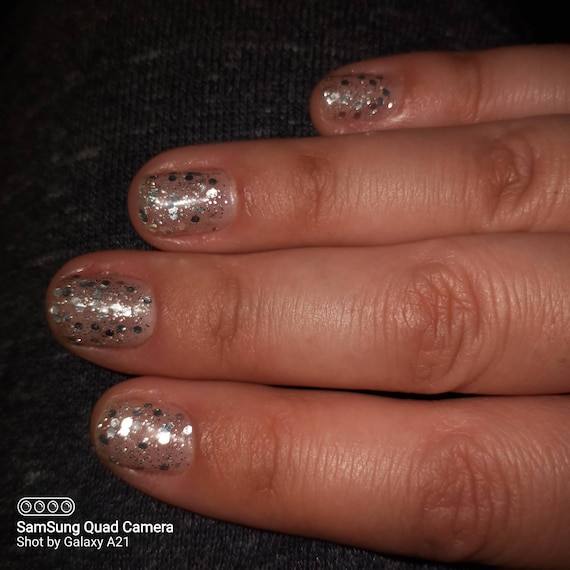 Silver glitter super duper Shorty press on nails