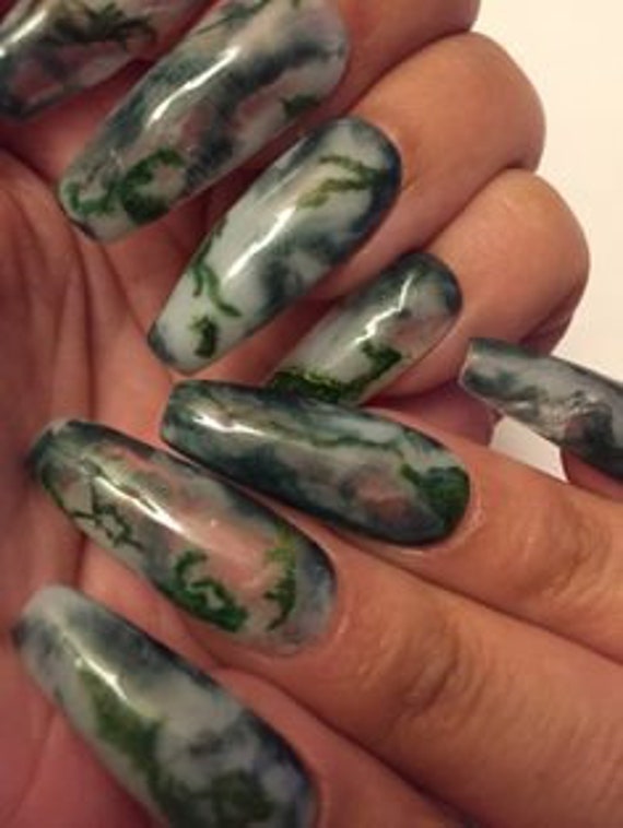 Beetle juice real moss  gothic halloween press on nails available in any shape n length message for sizing details