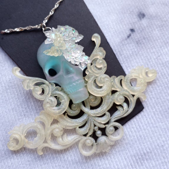 Pastel Gothic  skull necklace halloween/Gothic jewelry handcrafted jewelry