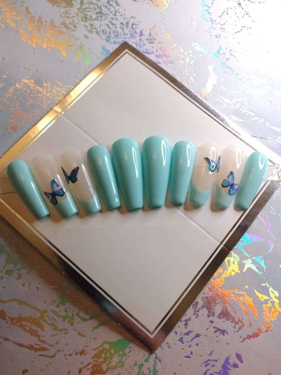 Pastel green/blue Cyan tipped Nude w blue butterfly press on nails ,fake nails,reusable nail set,artificial nails gel nails /acrylic nails