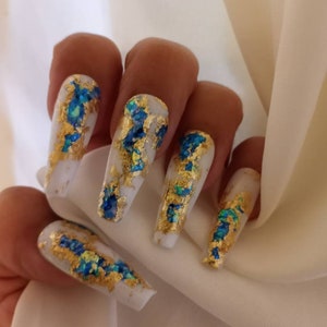 Gold white and blue geode gold leaf gemstone press on nails,acrylic nails gel nails luxury nails reusable nails ballerina nails