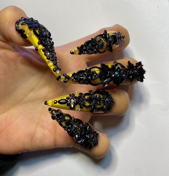 3D Gothic Baroque Press On Nails - Black Lace & Yellow Stiletto Set - Luxury nails