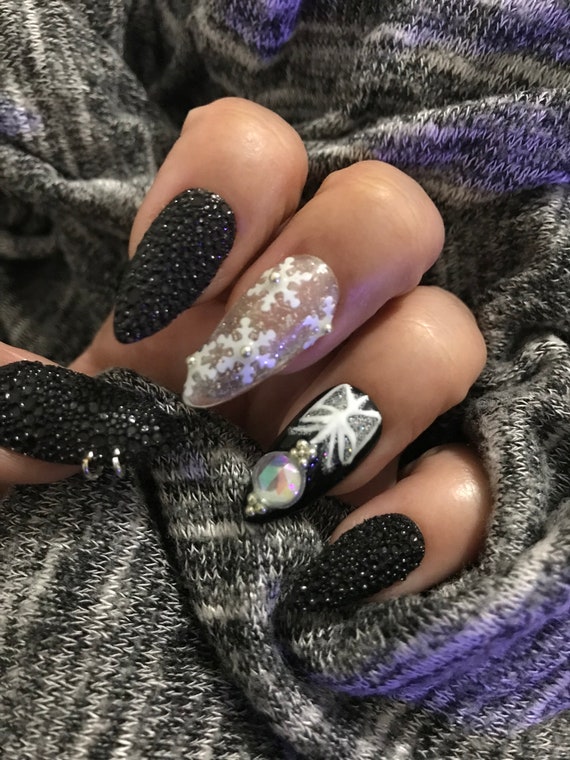 Gothic Christmas black snow snowflake luxury press on nails come in any length an shape
