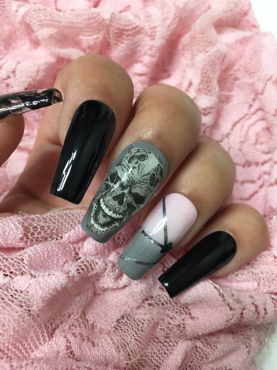 pink grey n black Halloween skull smoke effect pastel gothic luxury press on nails