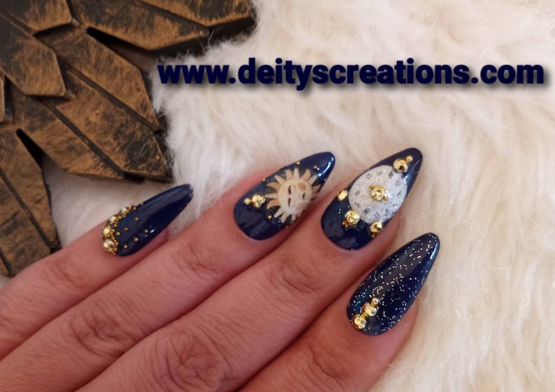 Sun moon n stars with zodiac wheel press on nail set, reusable nails artificial nail sets fake nails I gel nails acrylic nail sets halloween image 7