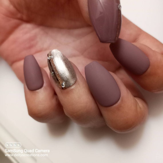Matte Mauve summer acrylic luxury press on nails