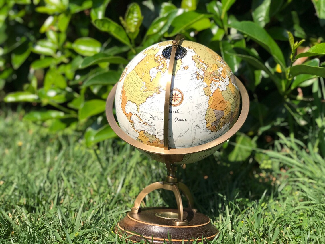 Erdkugel mit Holzständer und Kompass Doppelkreise Vintage | Etsy