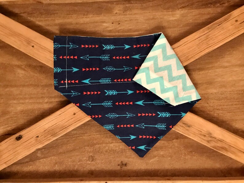 Pfeile Hund Bandana / über dem Kragen / Azteken Hund Bandana / Etsy