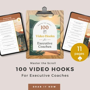 Puede incluir: Un producto digital titulado "100 Video Hooks for Executive Coaches" se muestra en una tabla de madera. La imagen incluye dos tabletas que muestran listas de ganchos y un gráfico circular que indica 11 páginas. El texto "Grab it Now" está en la parte inferior.