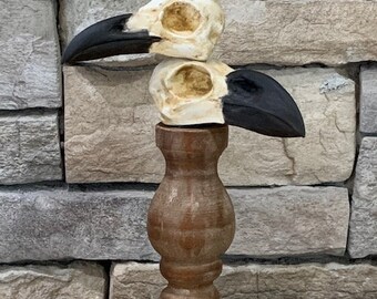 Raven, Crow totem pole