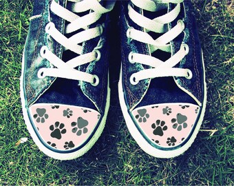 Dog print cheap converse