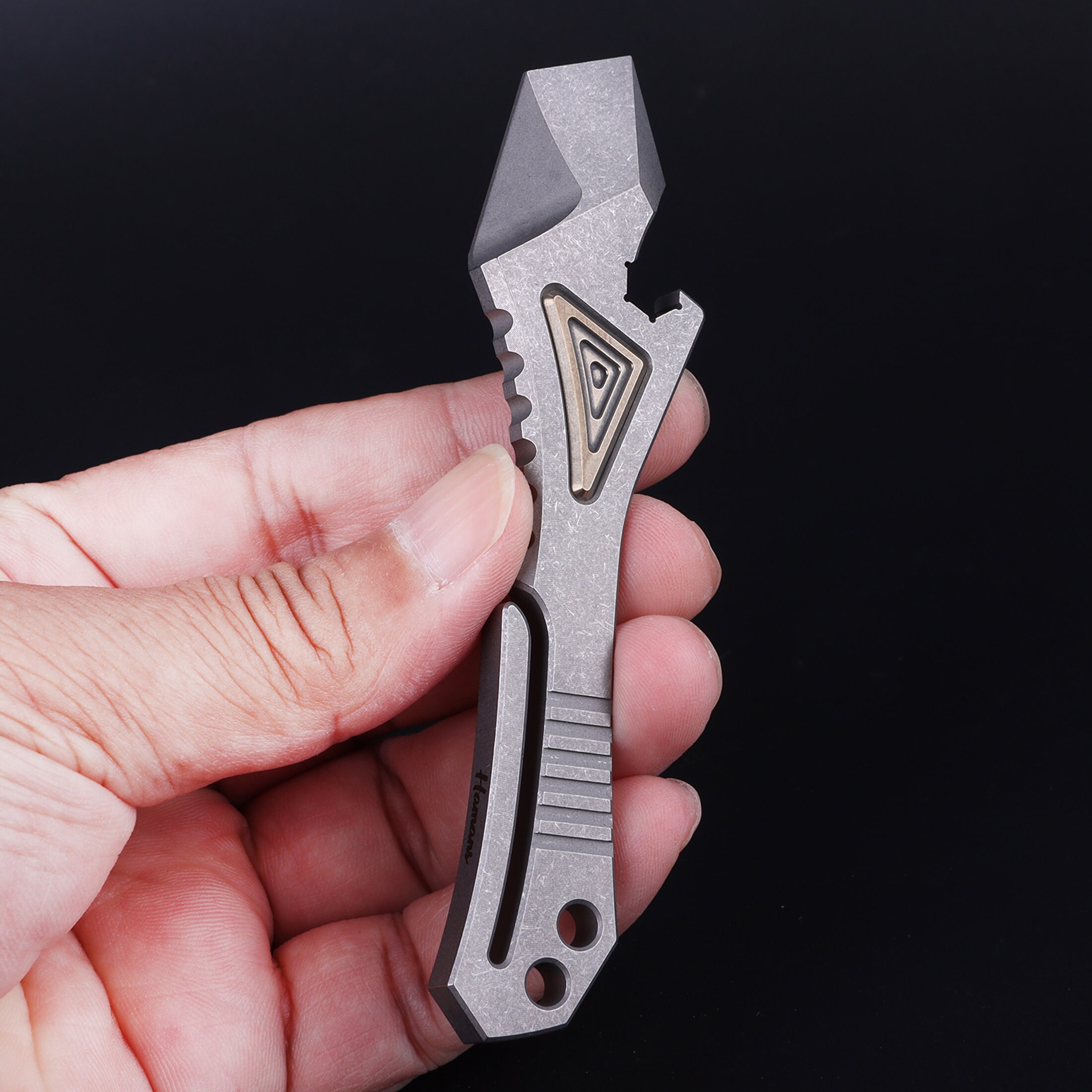 Hamans Titanium EDC Pry Bar Keychain Bottle Opener Portable Multi Tool