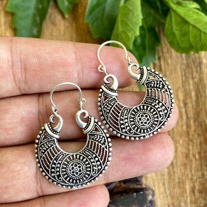Oxidized Sterling Silver Dangle Earrings: Detailed Floral Design
