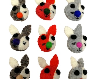 brooch - pin - felt - bunny