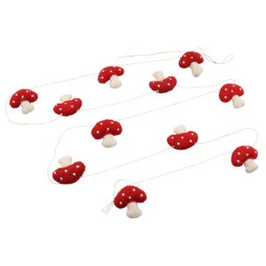 Decorative chain - garland - felt - toadstools