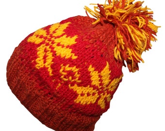 Wollmütze mit Bommel und Norwergermuster - orange - rot - gelb - warme Strickmütze - Bommelmütze