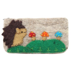 Cartera de fieltro con cremallera, erizo y setas, gris