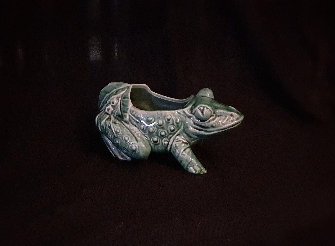 Midcentury Mccoy Pottery Frog Planter Etsy
