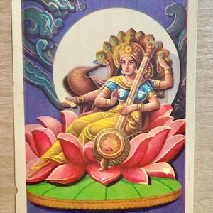Cartão postal de Saraswati, deusa hindu, impressão indiana vintage, cartão postal de Diwali sem uso, decoração de templo, cartão postal hindu