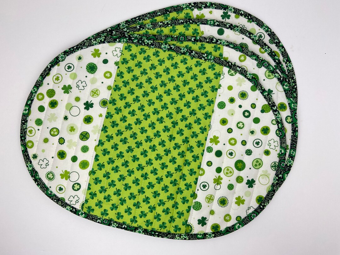 Saint Patrick's Oval Placemats, Quilted Reversible Table Mats Set of