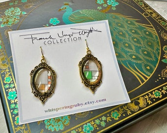 Frank Lloyd Wright's stained glass design for Avery Coonley Playhouse featured in glass cabochons