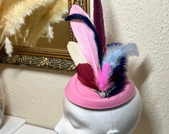 Gorgeous pink Pillbox feather Fascinator wedding racing hair accessory