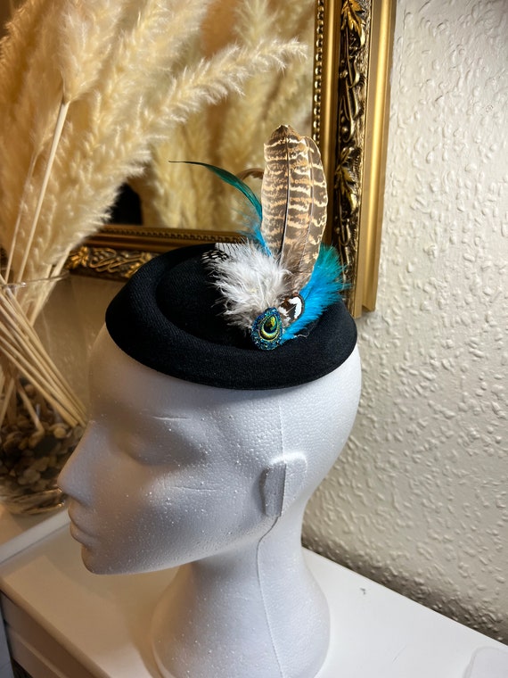 Black Pillbox Fascinator Feathers Racing Wedding Mini Hat  display picture 3