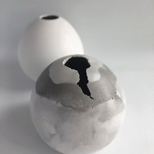 Wabi Sabi Handmade Concrete Art Vase: Unique Home Decor