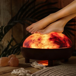 High Quality Himalayan Salt Detoxer, Heat Therapy, Foot/Hand Detoxer, Dome Shaped Lamp, Ambient Lighting, 2 Bulbs included - Warmer Dome