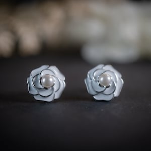 Flower Pearl Earrings • Silver Earrings • Silver Stud Earrings • Rose Earrings • Subtle Earrings • Gift for Her