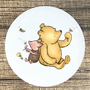 Pooh & Friends Ceramic knobss: Kitchen Cabinet Drawer Pulls, Set of 4