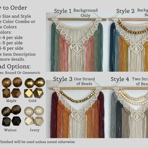 Pode incluir: Um guia de tape&ccedil;aria em macram&eacute; mostrando quatro estilos com diferentes quantidades de contas e combina&ccedil;&otilde;es de cores. O texto inclui How to Order, Bead Options e tamanhos em polegadas. Contas de madeira redondas e geom&eacute;tricas.