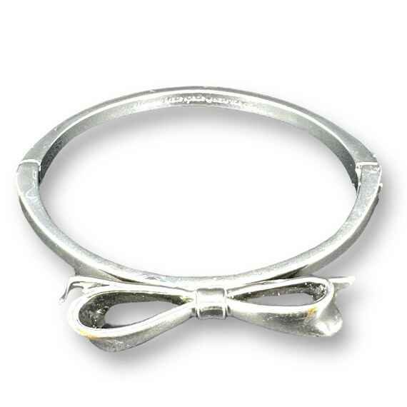 Kate spade new york love notes bangle hinged deals bracelet
