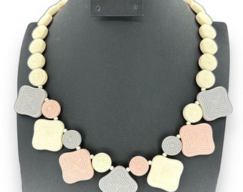 Vintage Pastel Textured Plastic Beaded Necklace Geometric 16”