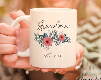 Grandma Est. 2026 Grandma To Be Coffee Mug. Baby Announcement Grandmother Gift. Pregnancy Reveal Gift For Grammy.