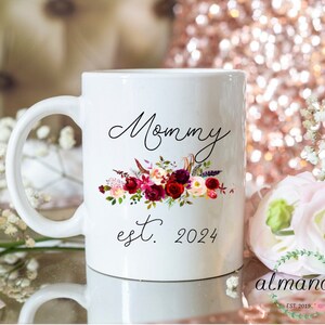Mommy Est. Custom Baby Shower Gift For The Mom To Be. Mommy Coffee Mug.  Baby Announcement Gift, New Mom To Be Mug, New Mommy Gift Mug.