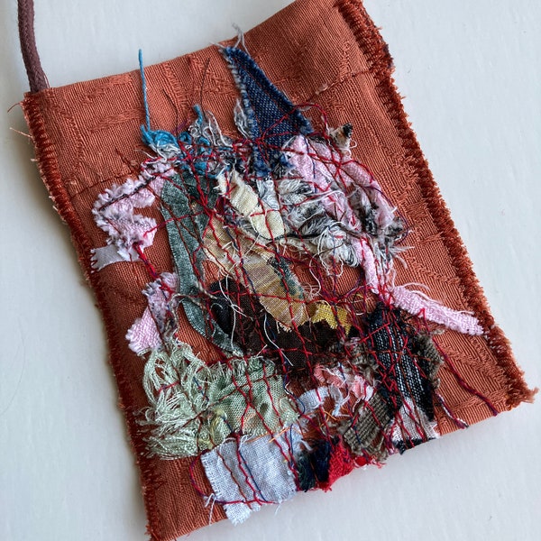 scrappy fabric amulet pouch, handmade amulet bag, amulet necklace, amulet pouch, wallet necklace, shipping included, ready to ship
