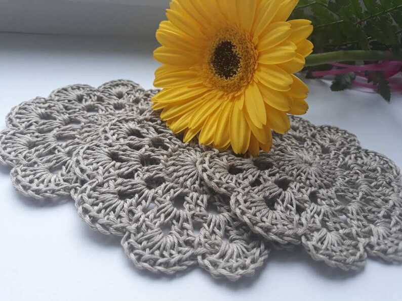 Cup pads Linnen coasters Crocheted coasters Small doily image 6