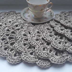 Cup pads Linnen coasters Crocheted coasters Small doily image 7