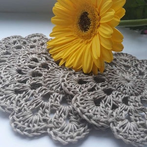 Cup pads Linnen coasters Crocheted coasters Small doily image 5