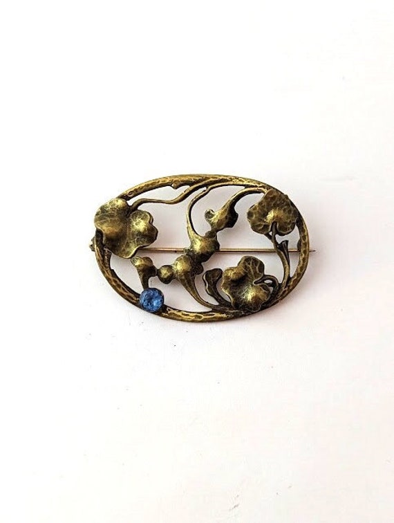 Arts and Crafts Floral Pin with Topaz, 1910's