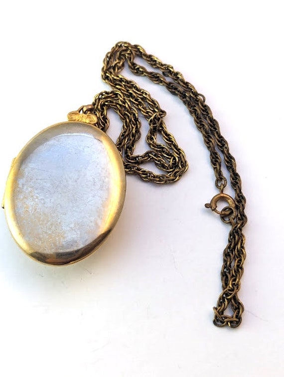 Vintage Cameo Locket Necklace, 1940's, Vintage Je… - image 4