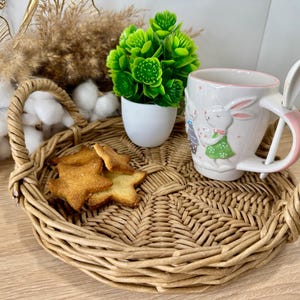 Decorative Round Wicker Tray with Handles Coffee Table Tray, Centerpiece Tray, Rustic Woven Tray, Bread Basket, Fruit Basket, Serving Tray