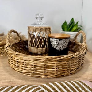 Round Tray, Round Basket Tray, Round Wicker Tray, Rustic Tray, Handles Basket Tray, Bread Basket Fruit Basket Serving Tray Basket Decor