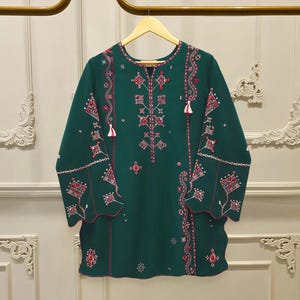 green emerald velvet dress POISON GREEN FORMAL