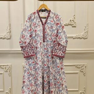 Pakistani Lawn Dresses in Large - Etsy
