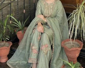 Embroidered Silk Farshi Shalwar Suit with Organza Dupatta - 3 Piece - Pastel Green
