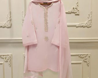 Agha Noor 3 Piece Pure Silk Net Embroidered Suit - Tea Pink - Chiffon Dupatta